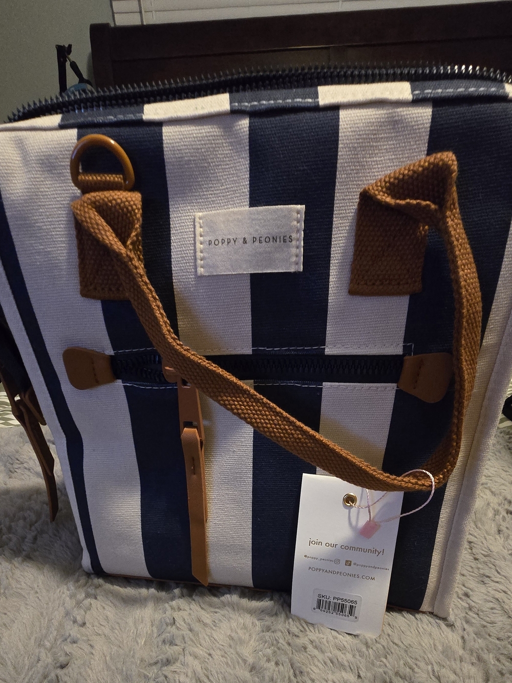 Poppy & Peonies Navy and White Stripe Lunch Bag -Coastal Collection. BNWT
